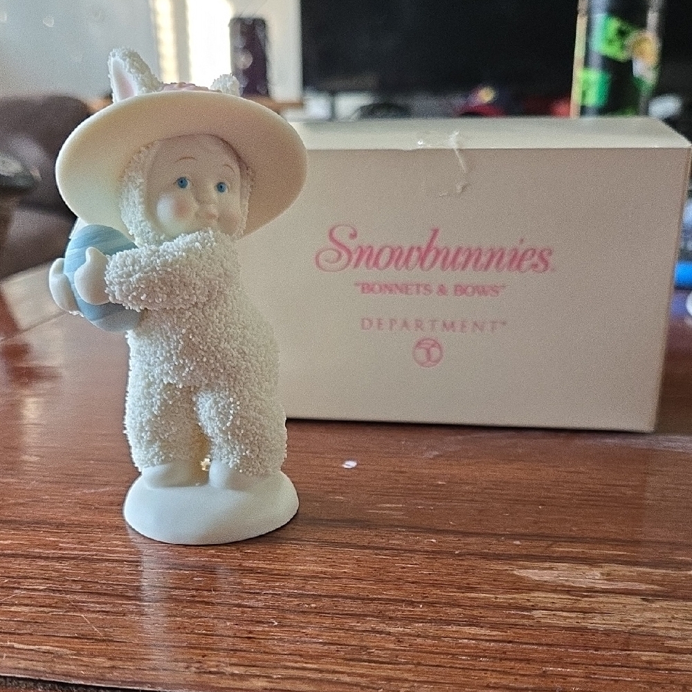 Department 56‎ Snowbunnies- Bonnets & Bows Figurine, 2003- Mint Condition